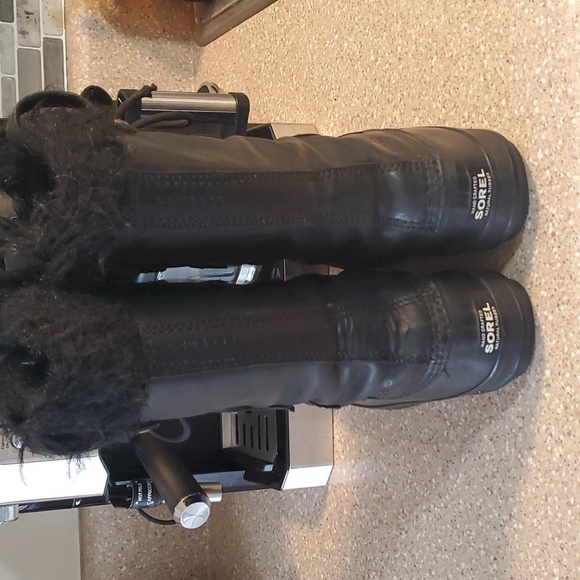 snow boots - Picture 3 of 8